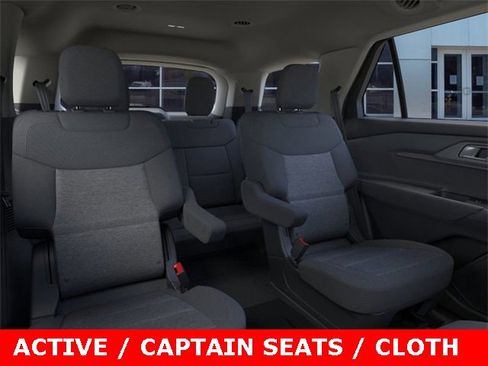 New 2025 Ford Explorer Active image 11