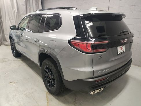 New 2026 GMC Acadia AT4 w/ Luxury Package image 22