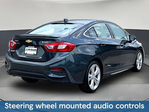 Used 2017 Chevrolet Cruze Premier w/ RS Package FWD image 8