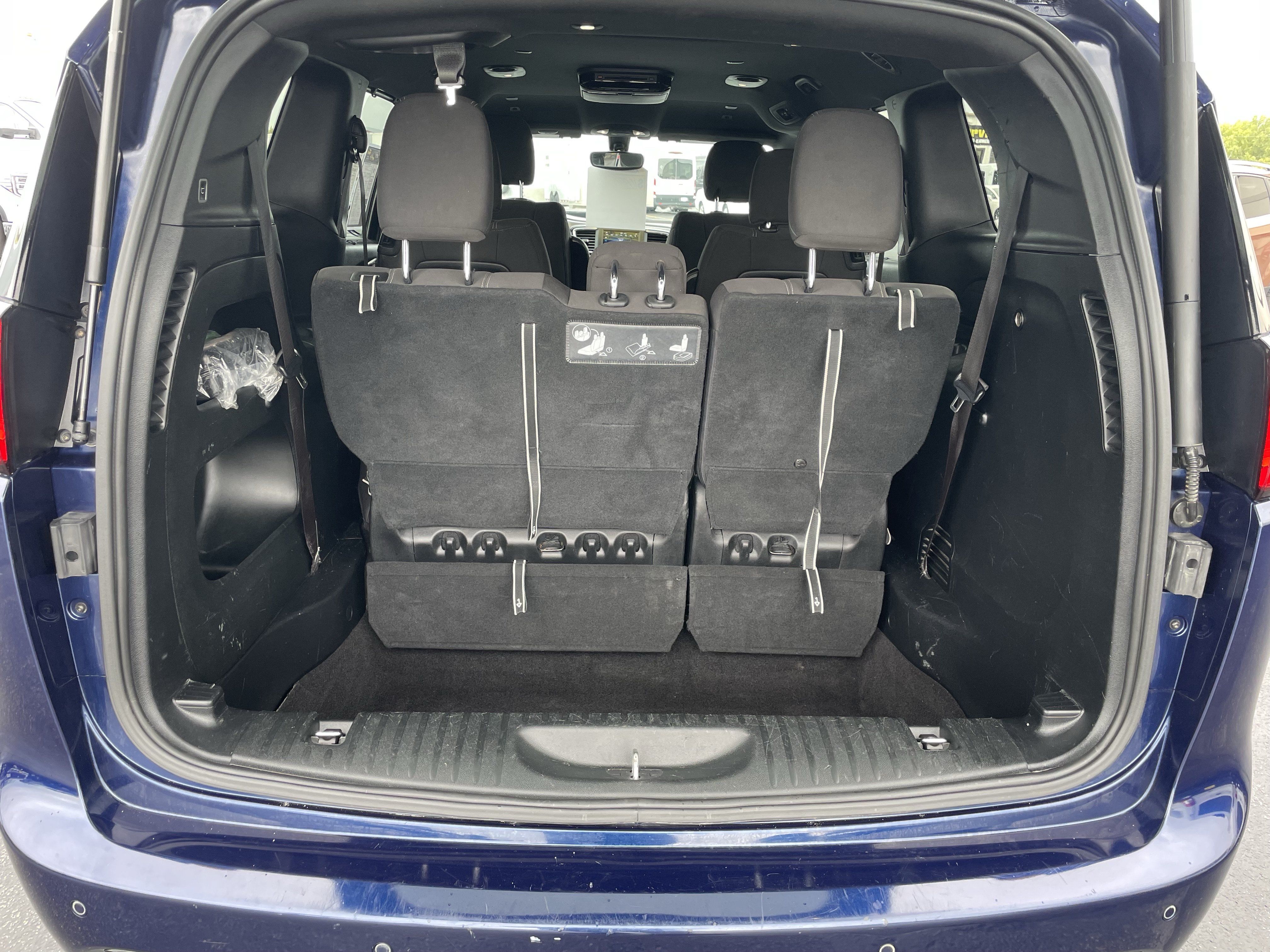 Used 2018 Chrysler Pacifica Touring Plus w/ S Appearance Package FWD image 9