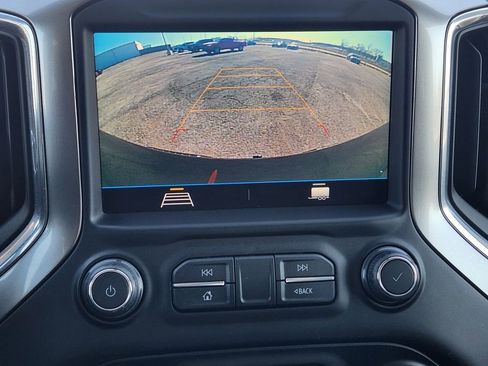 Used 2021 Chevrolet Silverado 1500 RST AWD/4WD image 18