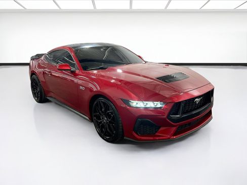 Used 2024 Ford Mustang GT Premium RWD image 3