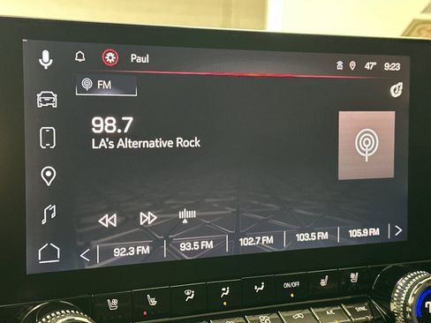 Used 2023 GMC Canyon AT4 w/ AT4 Premium Package image 21