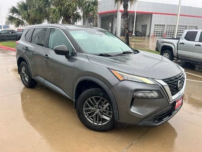 Used 2021 Nissan Rogue S