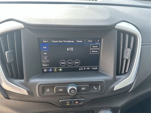 Used 2023 GMC Terrain SLE w/ Driver Convenience Package image 12