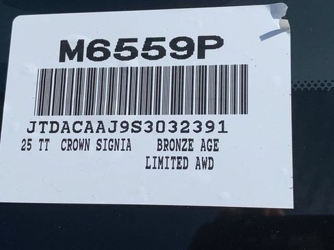 Used 2025 Toyota Crown Signia w/ Advanced Technology Package AWD/4WD image 47