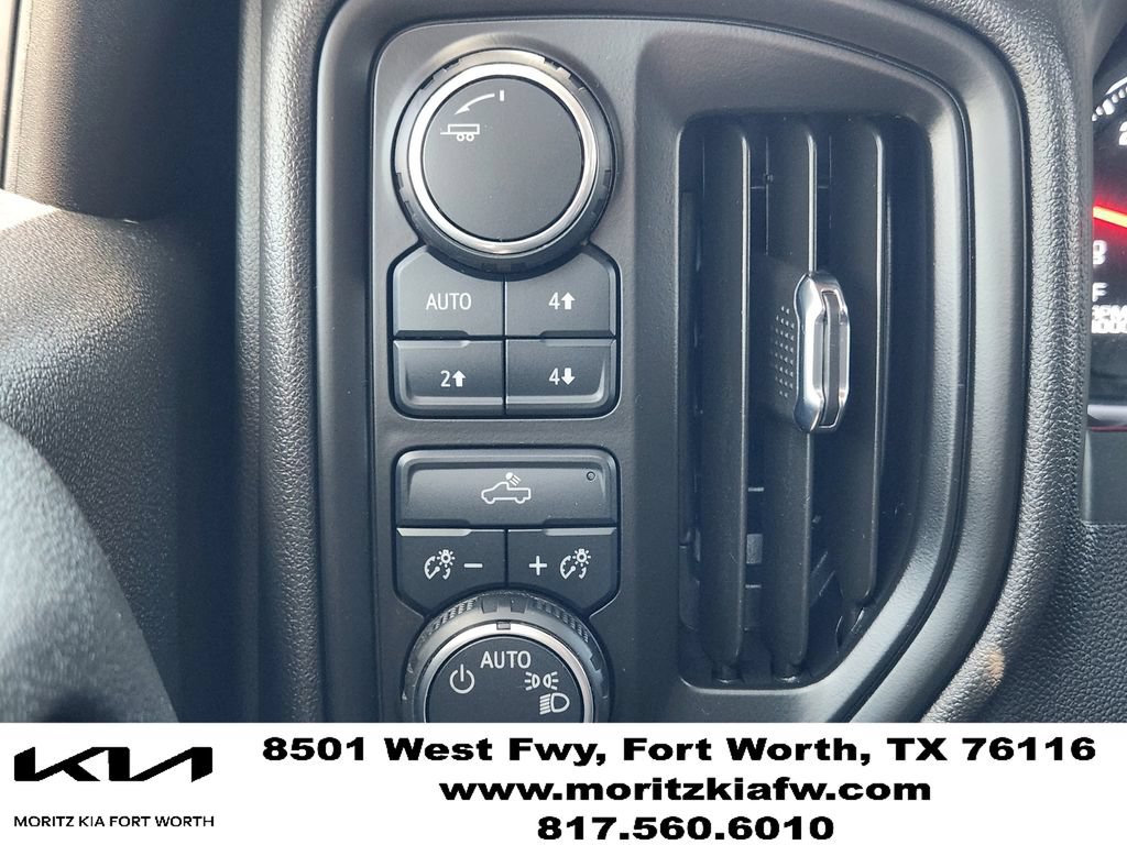 Used 2025 Chevrolet Silverado 1500 Custom Trail Boss AWD/4WD image 21