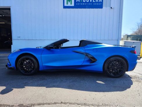 Used 2024 Chevrolet Corvette Stingray Preferred Conv w/ Z51 Performance Package RWD image 2