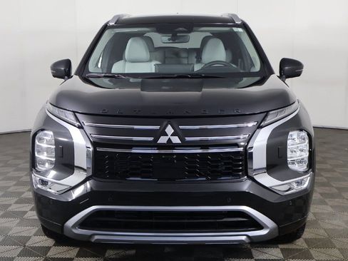 New 2025 Mitsubishi Outlander SEL image 14