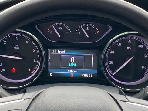 Certified 2020 Buick Envision Essence FWD image 9