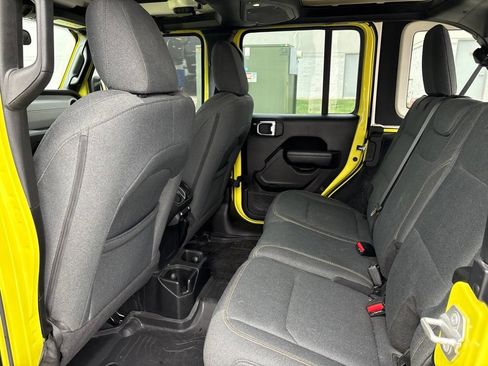 Used 2024 Jeep Wrangler Unlimited Sport AWD/4WD image 16