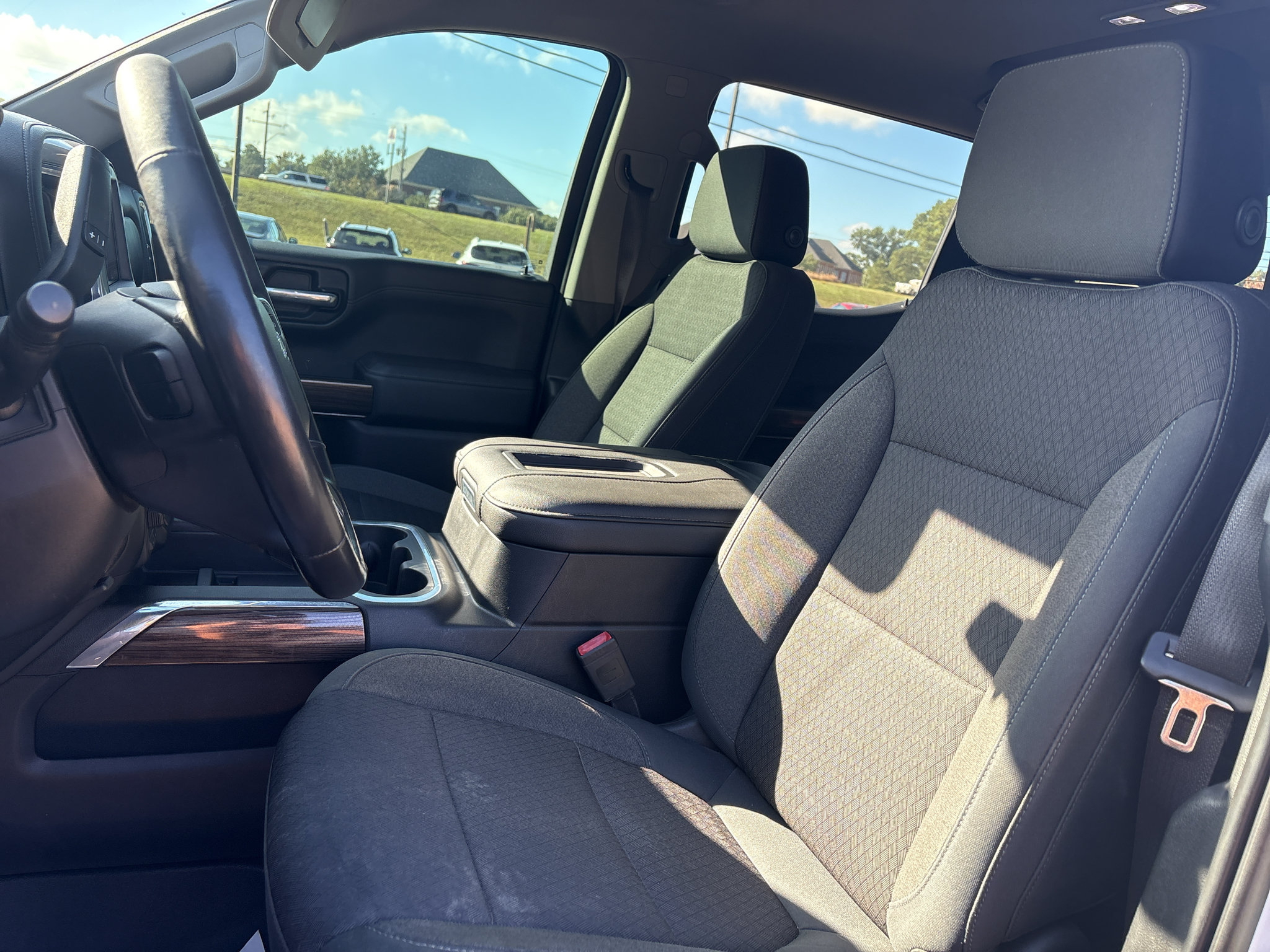 Used 2019 Chevrolet Silverado 1500 RST AWD/4WD image 10