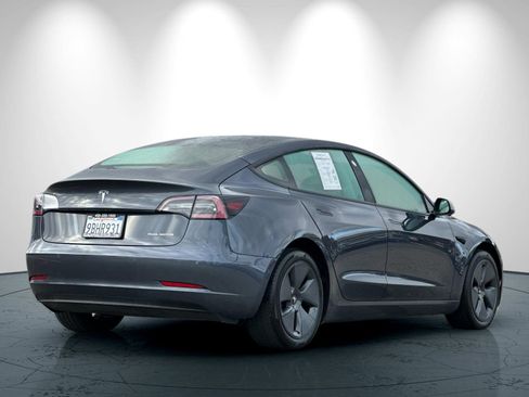 Used 2022 Tesla Model 3 Long Range image 4