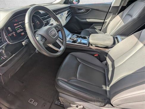 Used 2022 Audi Q8 Prestige image 13