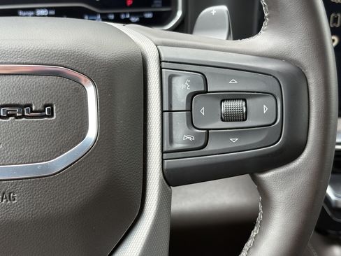 Used 2023 GMC Sierra 1500 Denali w/ Denali Reserve Package AWD/4WD image 17