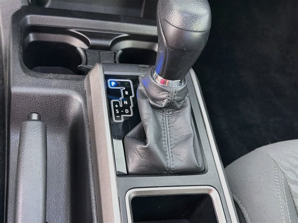 Used 2023 Toyota Tacoma SR5 w/ Technology Package AWD/4WD image 22