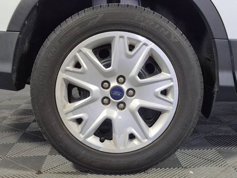 Used 2014 Ford Escape S FWD image 29