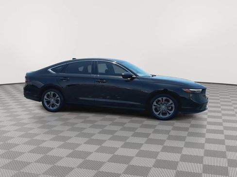 Used 2024 Honda Accord EX image 9