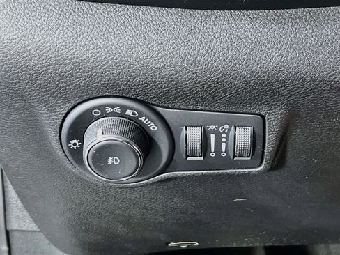 Used 2022 Jeep Compass Limited AWD/4WD image 10