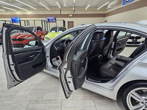 Used 2013 BMW 550i Sedan image 16