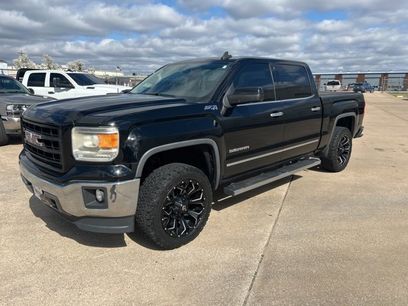 Used 2015 GMC Sierra 1500 SLT w/ SLT Crew Cab Value Package