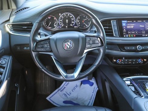 Used 2024 Buick Enclave Premium image 21