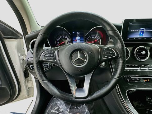 Used 2019 Mercedes-Benz GLC 300 image 11