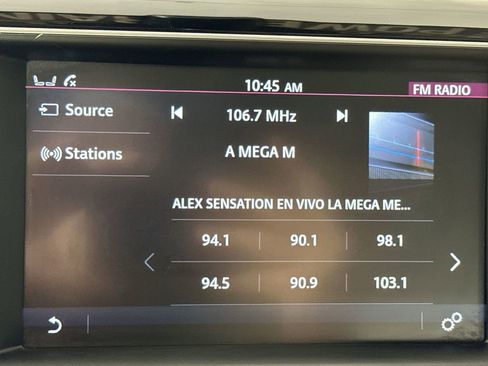 Used 2018 Jaguar F-PACE Prestige image 20