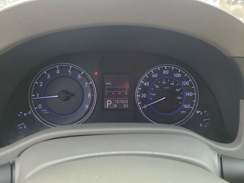 Used 2013 INFINITI G37 x w/ Premium Pkg image 31