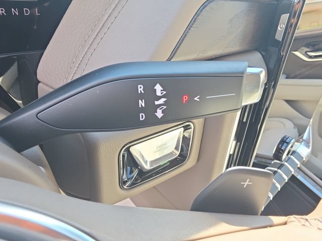 New 2026 GMC Yukon Denali w/ Advanced Technology Package RWD image 30