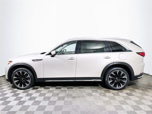 Used 2024 MAZDA CX-90 Plug-In Hybrid w/ Premium Plus image 4