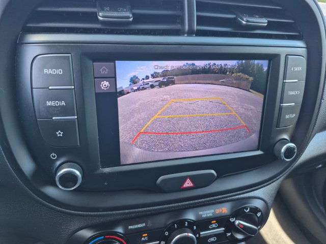 Certified 2022 Kia Soul LX FWD image 15