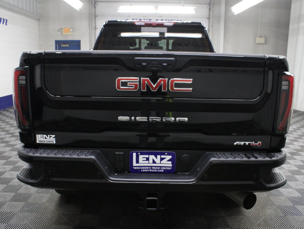 Used 2025 GMC Sierra 2500 AT4 AWD/4WD image 46