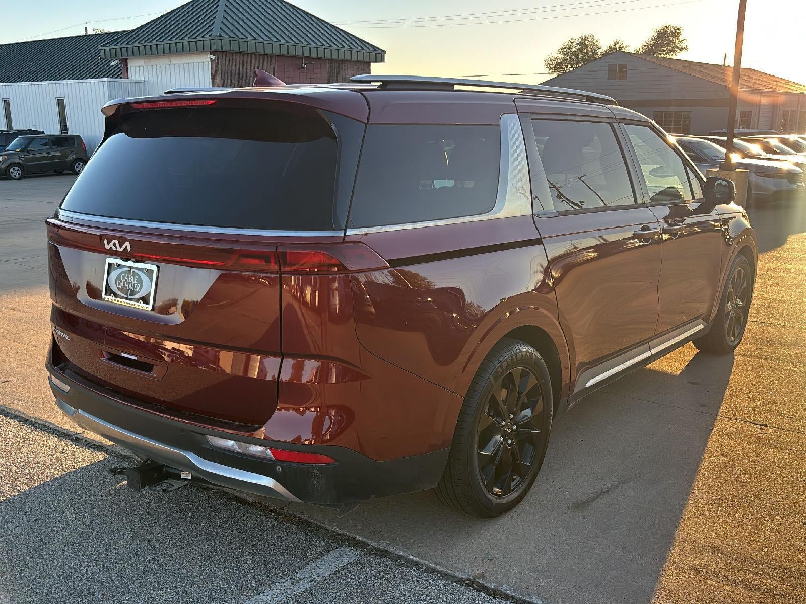 Used 2024 Kia Carnival SX FWD image 6