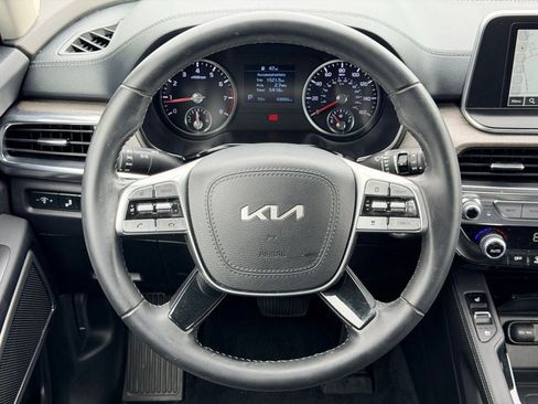Used 2022 Kia Telluride EX w/ EX Premium Package FWD image 17