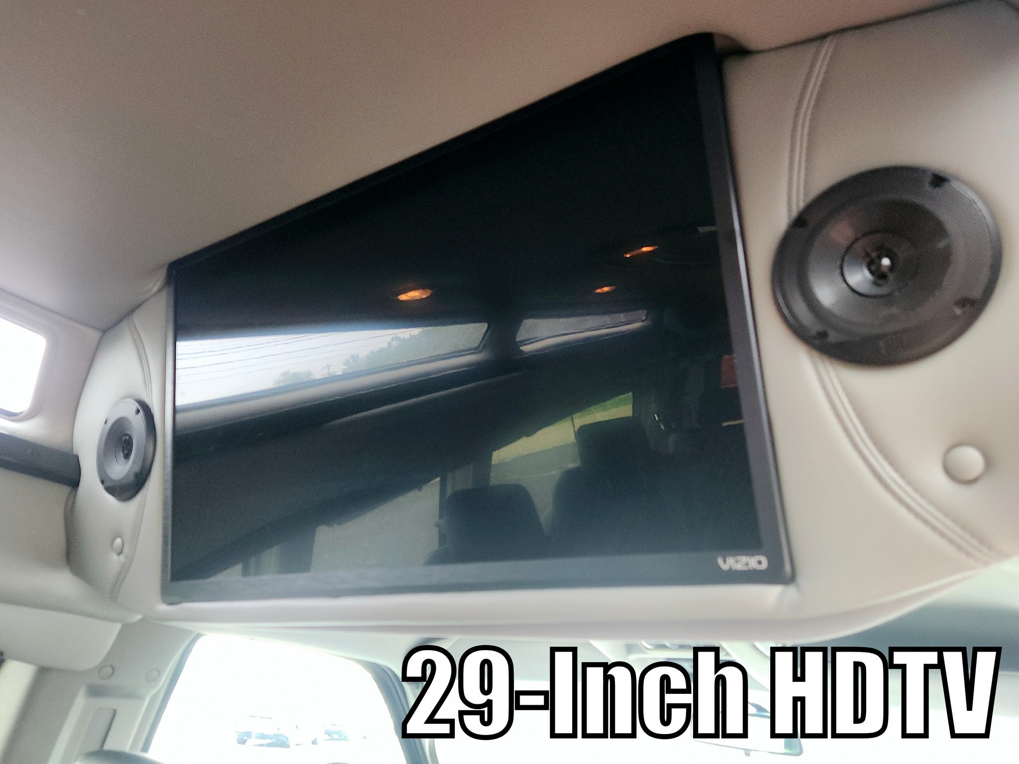 Used 2023 GMC Savana 2500 Extended RWD image 7