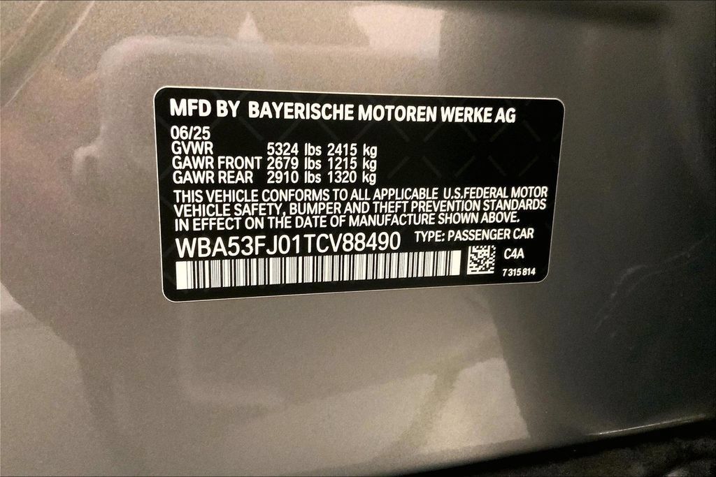 Used 2026 BMW 530i xDrive w/ Premium Package AWD/4WD image 10