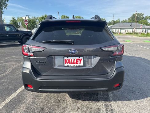 Used 2023 Subaru Outback Onyx Edition AWD/4WD image 4