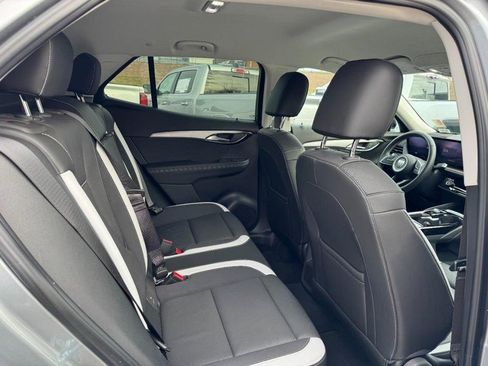 Used 2024 Buick Envision Sport Touring image 10