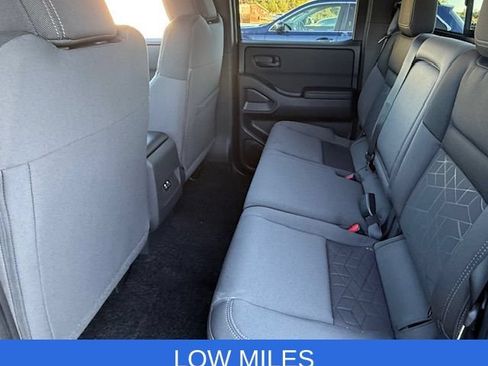 Used 2026 Nissan Frontier SV w/ Tow Package AWD/4WD image 12