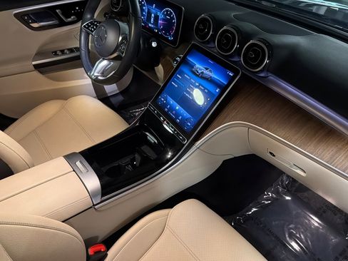 Used 2023 Mercedes-Benz C 300 4MATIC Sedan image 14