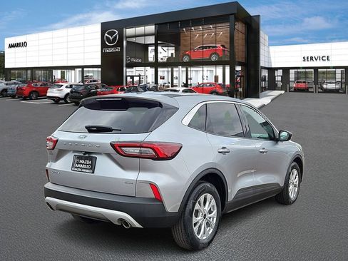 Used 2023 Ford Escape Active FWD image 4
