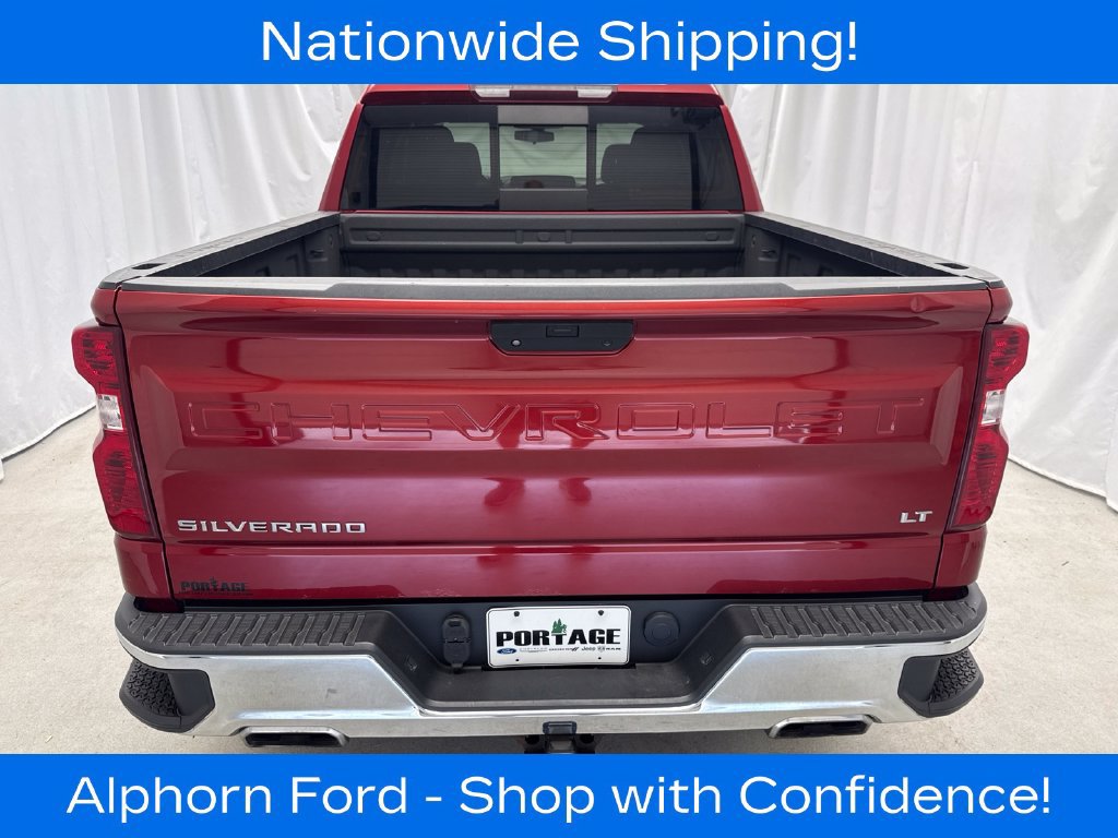Used 2021 Chevrolet Silverado 1500 LT AWD/4WD image 3