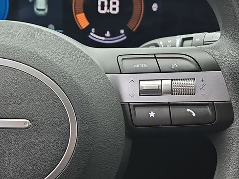 Certified 2026 Hyundai Tucson SE image 17