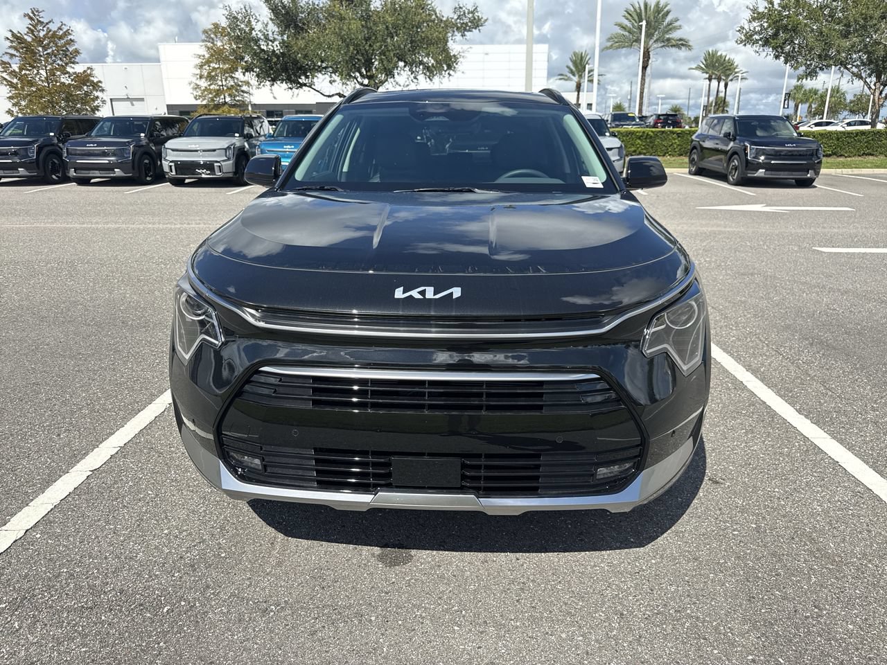 New 2026 Kia Niro FWD image 9