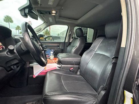 Used 2018 RAM 2500 Laramie w/ Sport Appearance Group AWD/4WD image 12