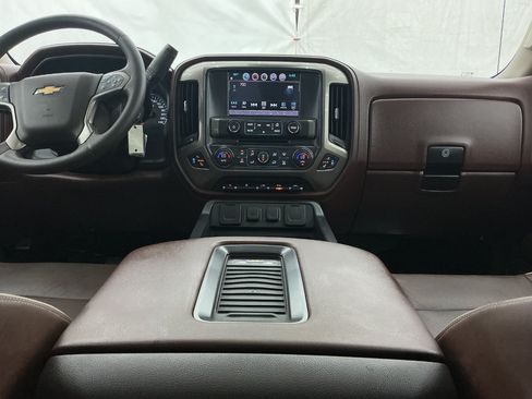 Used 2016 Chevrolet Silverado 1500 High Country AWD/4WD image 32