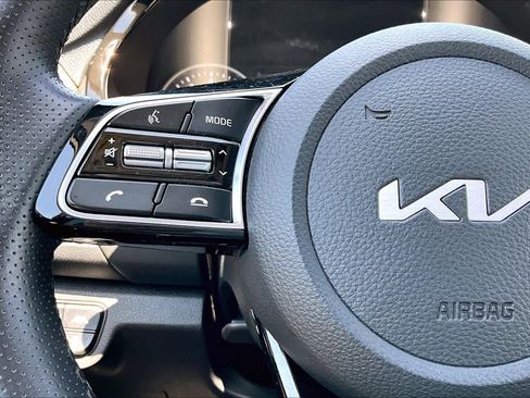 Certified 2022 Kia Seltos SX AWD/4WD image 24