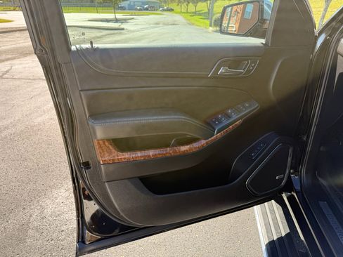 Used 2017 Chevrolet Tahoe Premier image 9