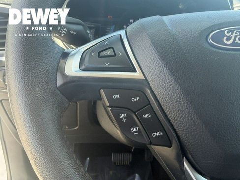 Used 2024 Ford Edge SEL w/ Sport Appearance Package AWD/4WD image 13